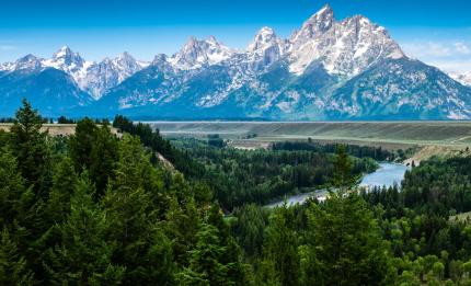 Mountains and river in Yellowstone National Park